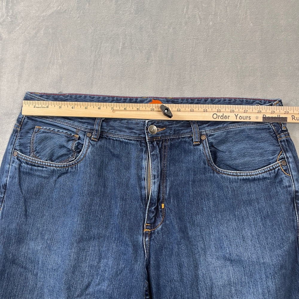 Tommy Bahama Mens Jeans 40x30 Relaxed Fit Medium Wash Blue Denim Mid Rise - Picture 5 of 7